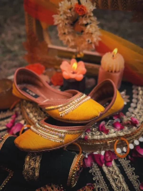 Naina Khussa"