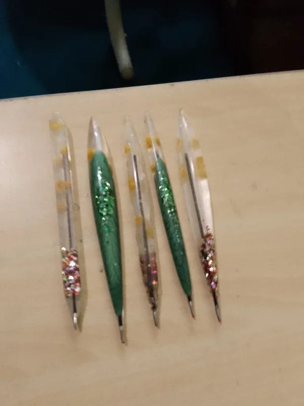 Resin pen