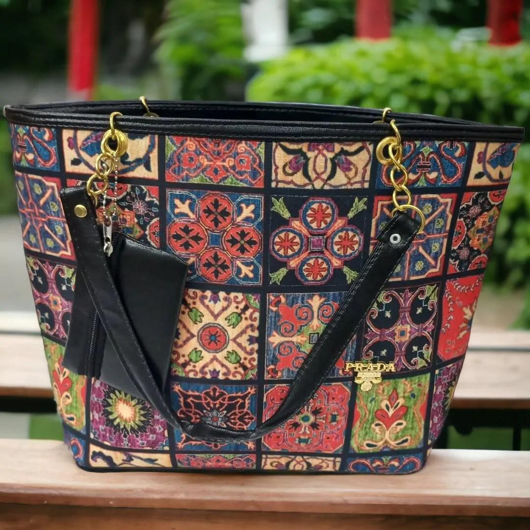 Casual Multicolor Printed Handbag 1pcs