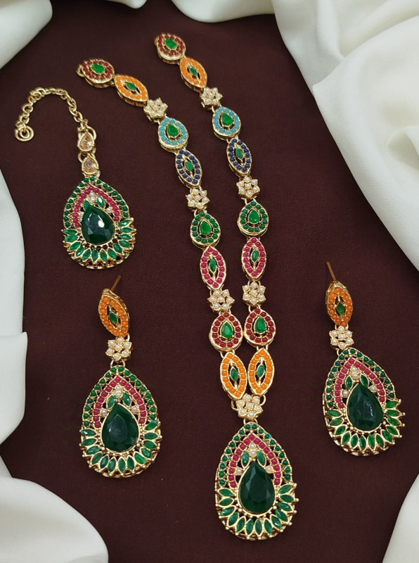Beautiful Necklace Set