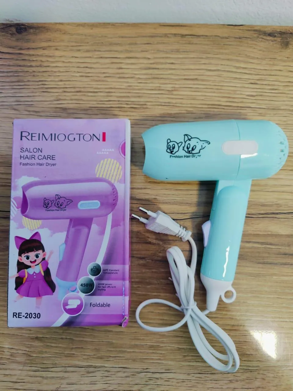 Fast drying Mini portable hair dryer lightweight