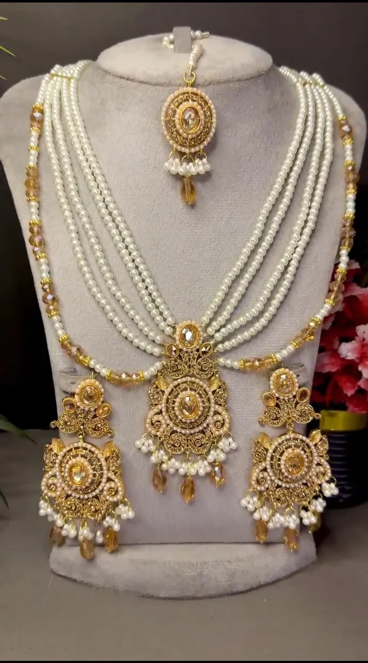 Rani Mala with earrings and tikka