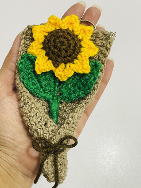 Sunflower bouquet keychain