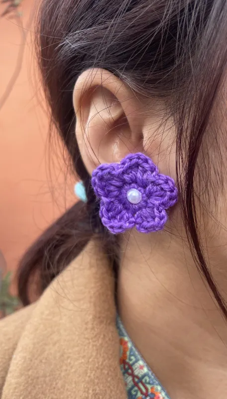 Flower earring